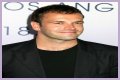 Jonny Lee Miller flashes ink for Ellen charity